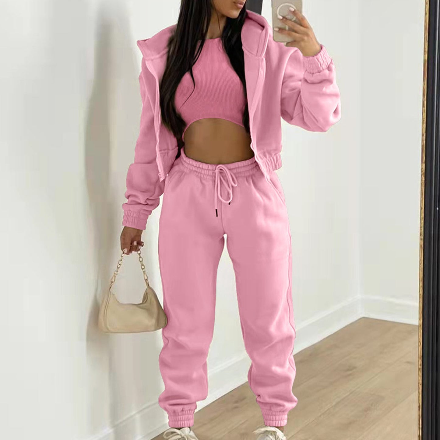 LENI~ 3-teiliges Set mit Crop-Top, Hoodie und Jogger – weich, bequem und stylisch