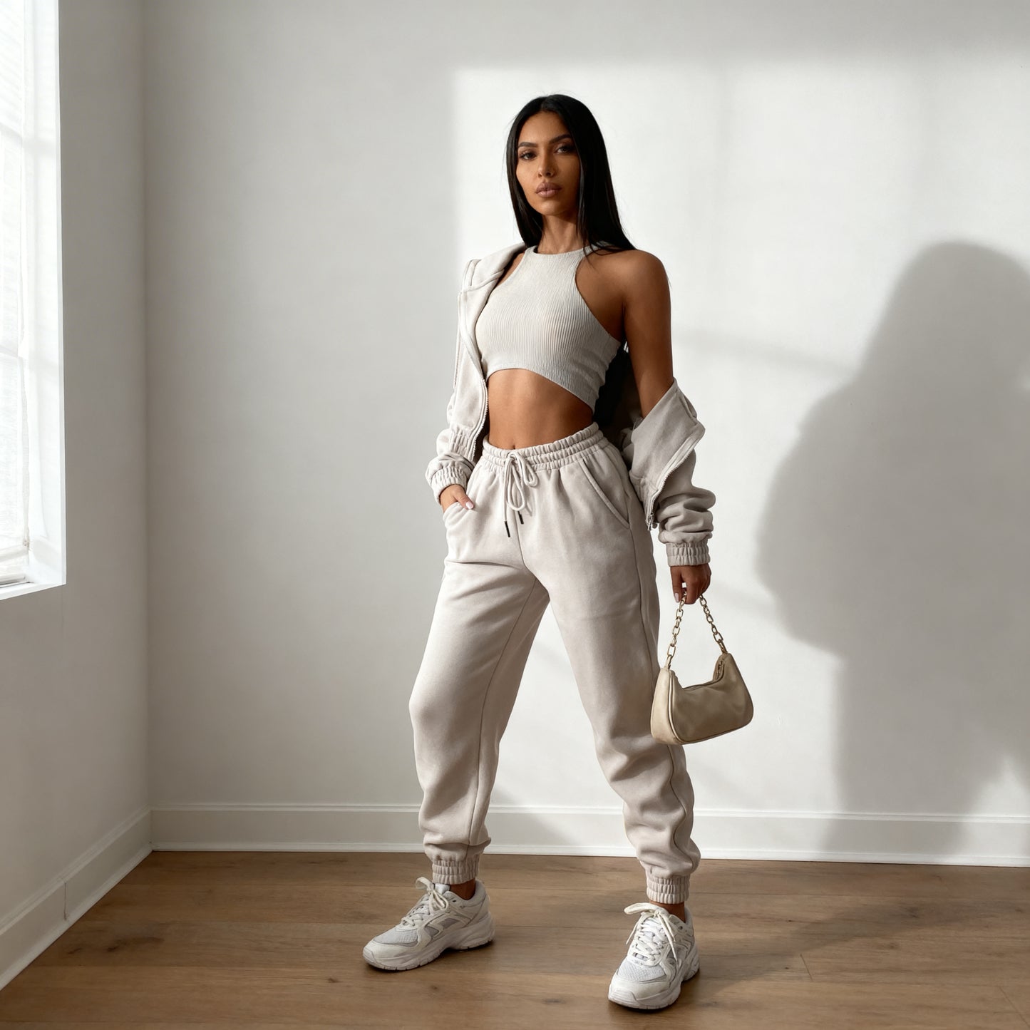 LENI~ 3-teiliges Set mit Crop-Top, Hoodie und Jogger – weich, bequem und stylisch